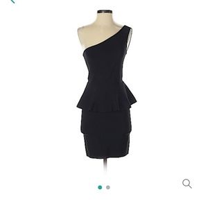 BCBGMAXAZRIA BLACK DRESS